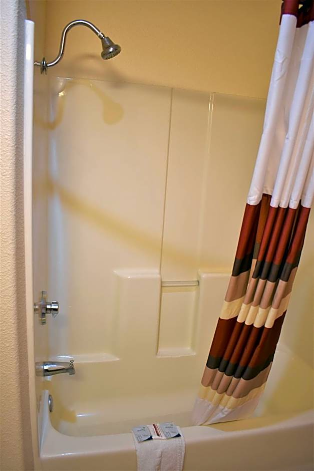 Super 8 by Wyndham New Braunfels I-35