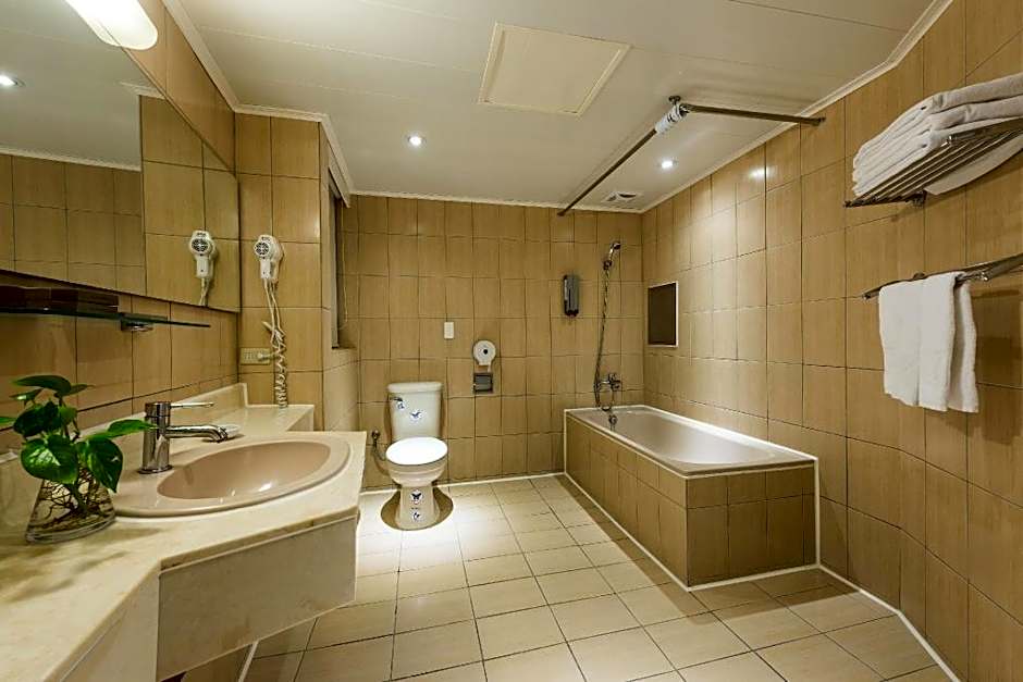 Forward Suites
