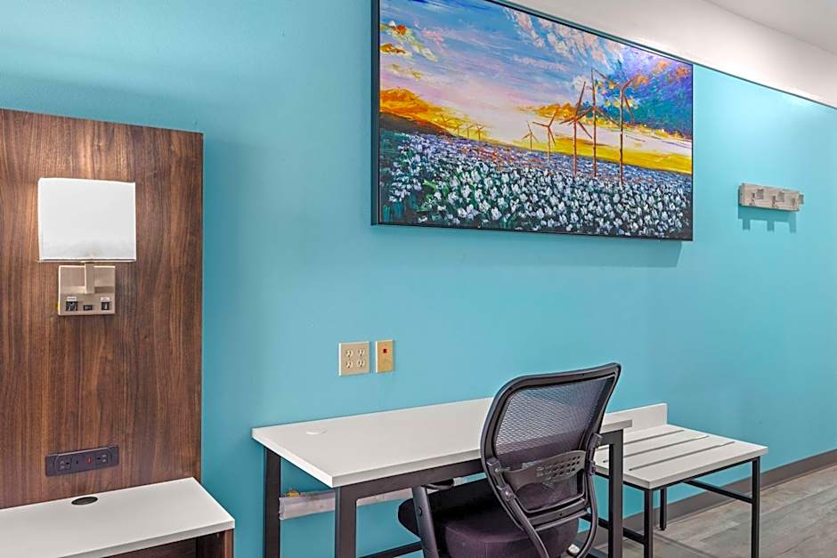 La Quinta Inn & Suites by Wyndham Raymondville
