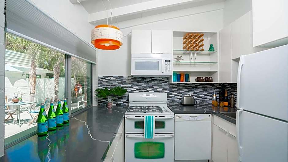 BelleVue Oasis - Adults Only