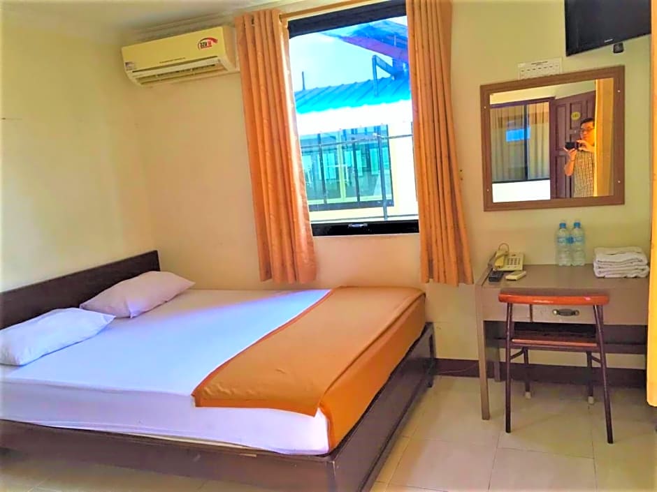 Hotel Aroma Inn Pontianak