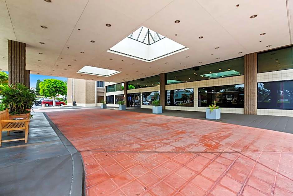 DoubleTree by Hilton Whittier Los Angeles