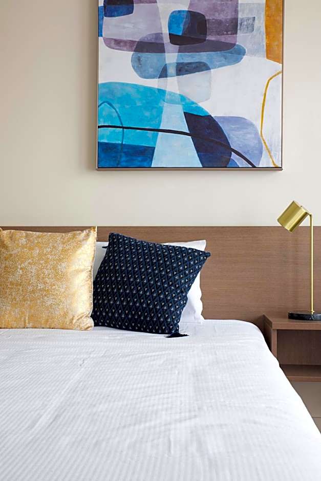 The Metropolitan Spring Hill