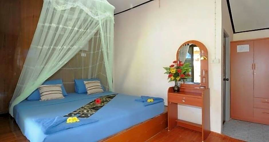 Lanta Sunny House