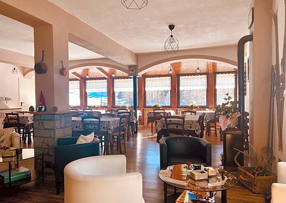 Hotel Piccolo Chalet