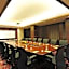 Mayfair Convention Hotel