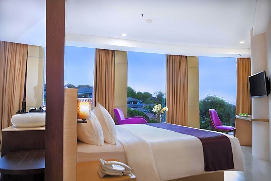 Grand Edge Hotel Semarang