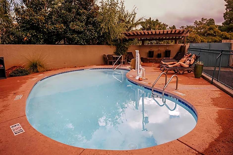 Southwest Inn At Sedona