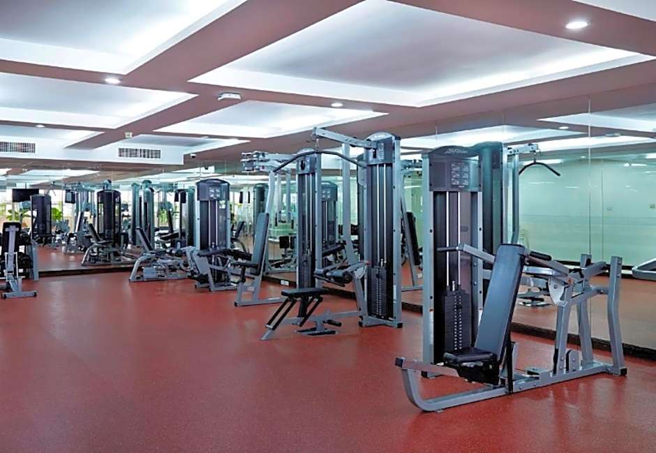 S.M. GRANDE RESIDENCE