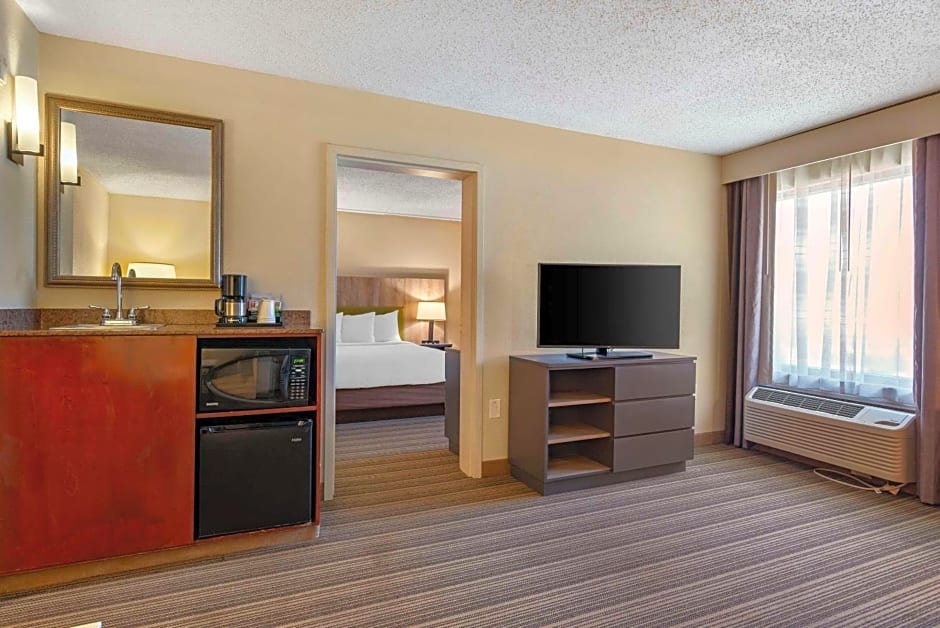 Country Inn & Suites by Radisson, Atlanta Galleria/Ballpark, GA