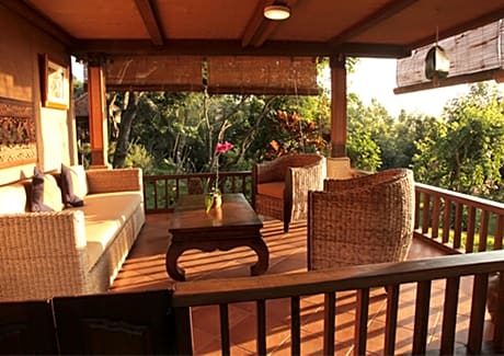 Standard Lumbung with Mountain View