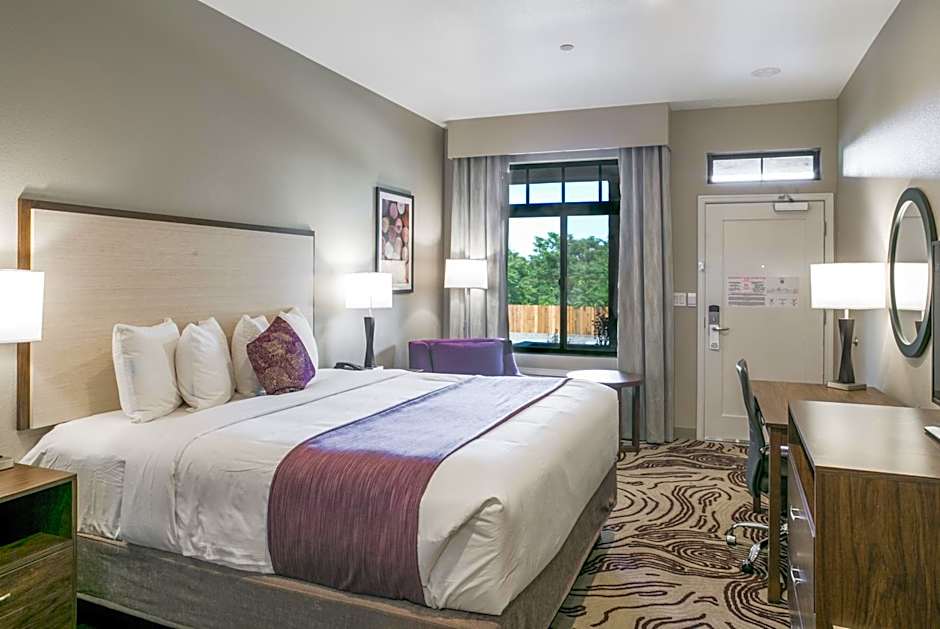 Hotel Siri Downtown - Paso Robles