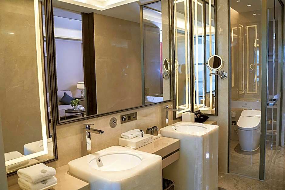 ANTHEA HOTEL