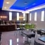 Hotel Blue - Woodlands