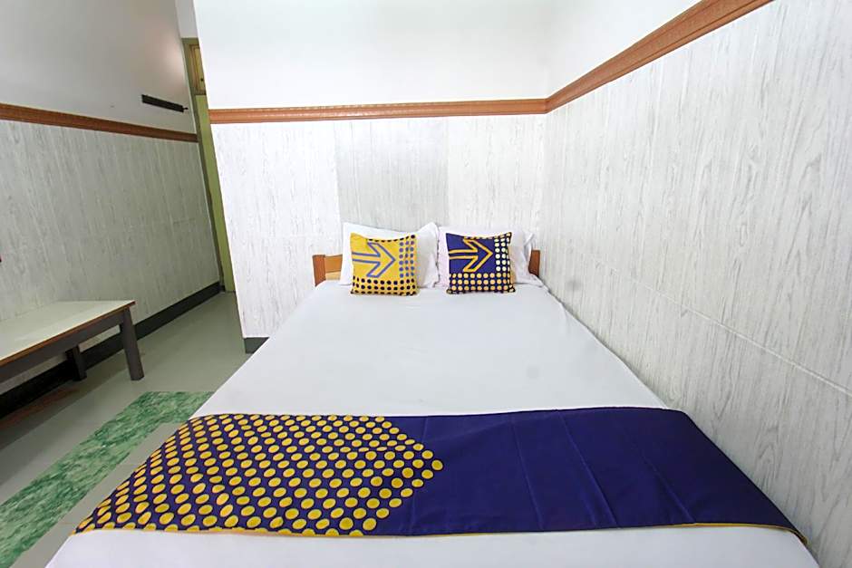 OYO Life 93247 Pondok Pariwisata