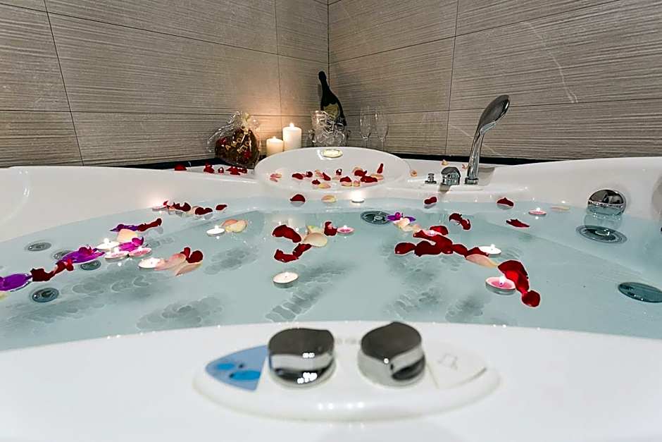 HH Hermoso Housing ALESSANDRIA