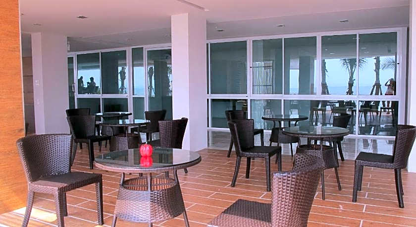 Nantra Pattaya Baan Ampoe Beach