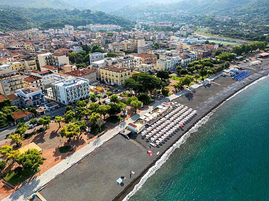 Hotel Tirreno