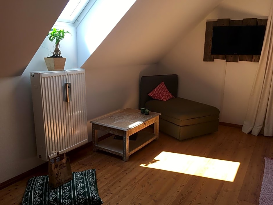 Naturforsthaus Eddas Zimmer für Hunde - und naturverbundene Menschen