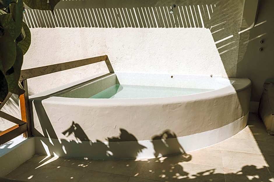 Jashita Hotel