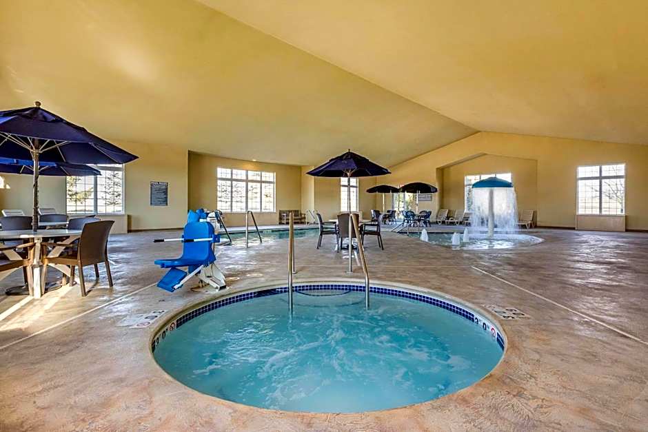 Comfort Suites Cedar Falls Industrial Park