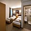 Esprit Hotel