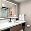 Embassy Suites by Hilton Cincinnati Northeast Blue Ash