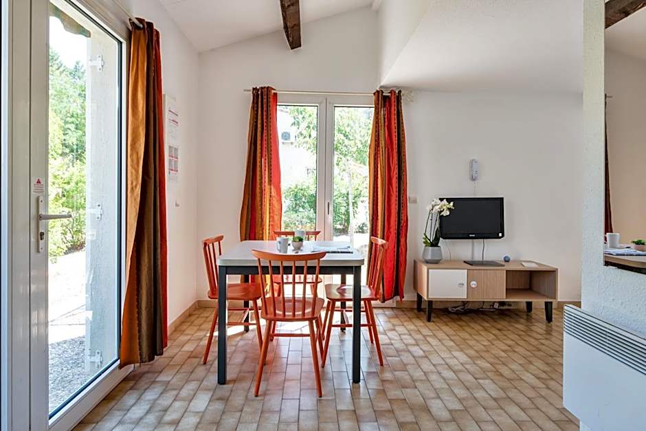 Comfort Aparthotel Mandelieu la Napoule Village