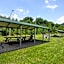 Americas Best Value Inn Canton, NC