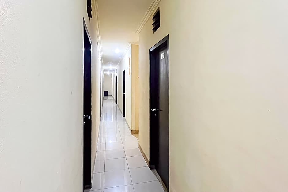 Arcadia Rooms RedPartner