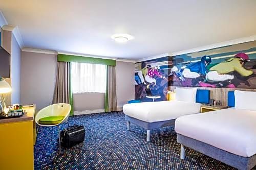 ibis Styles Reading Oxford Road