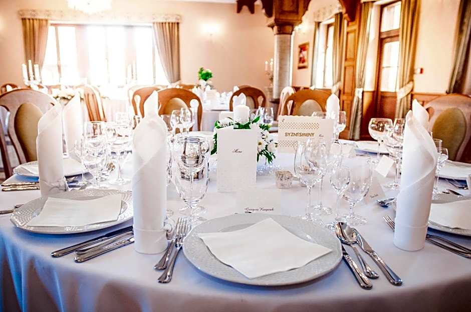 Hotel Pałac Poledno