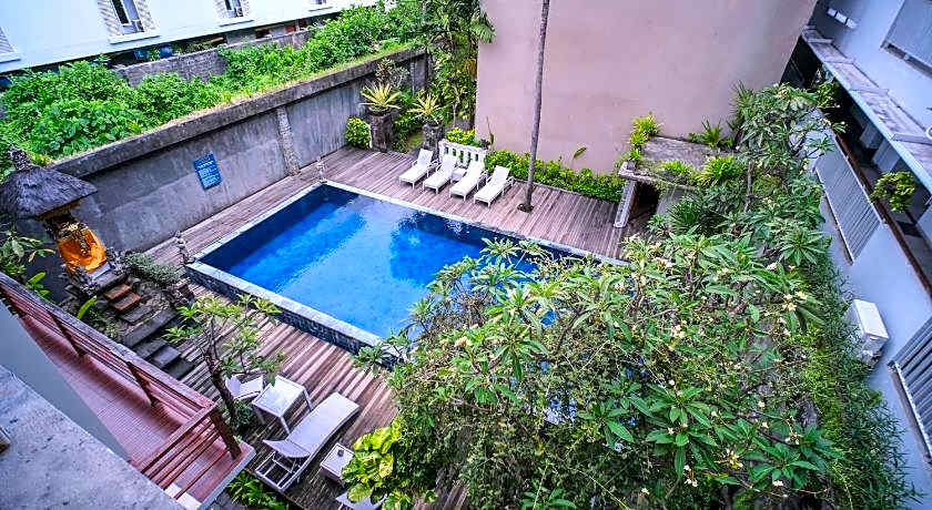 Kamini Legian Hotel