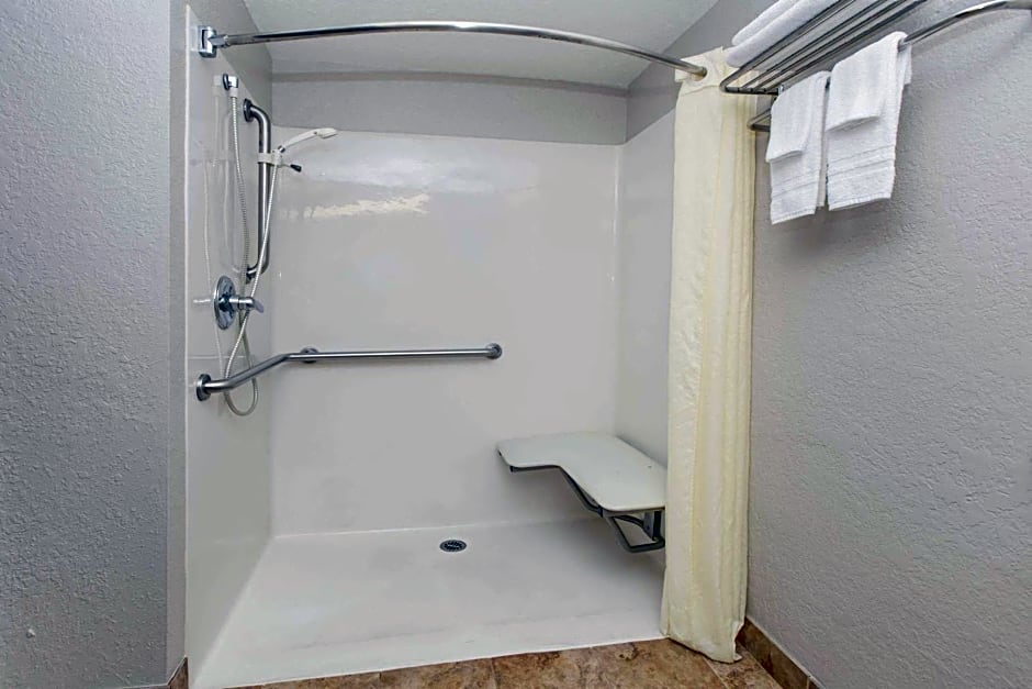 Microtel Inn & Suites by Wyndham Oklahoma City Airport