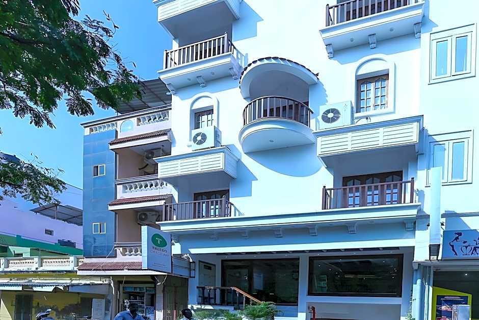 Treebo Grace Inn, 3 Min Walk From Promenade Beach