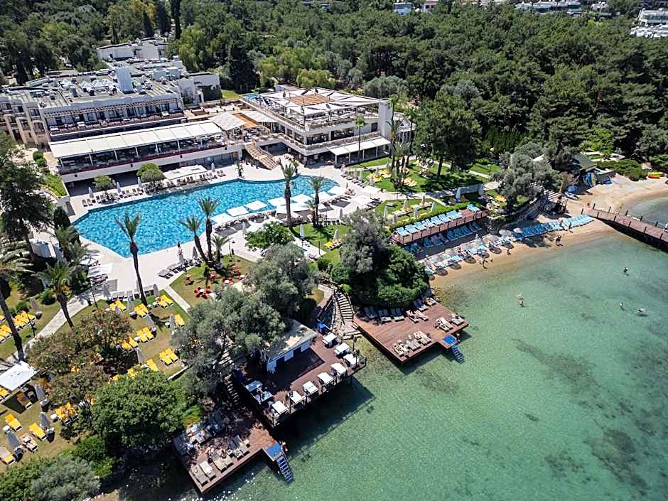 DoubleTree by Hilton Bodrum Isil Club Resort
