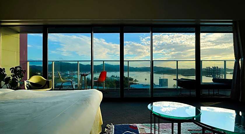 SETOUCHI KEIRIN HOTEL 10 by Onko Chishin