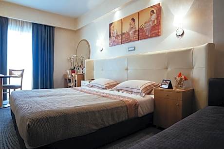 Alexandros Boutique Hotel