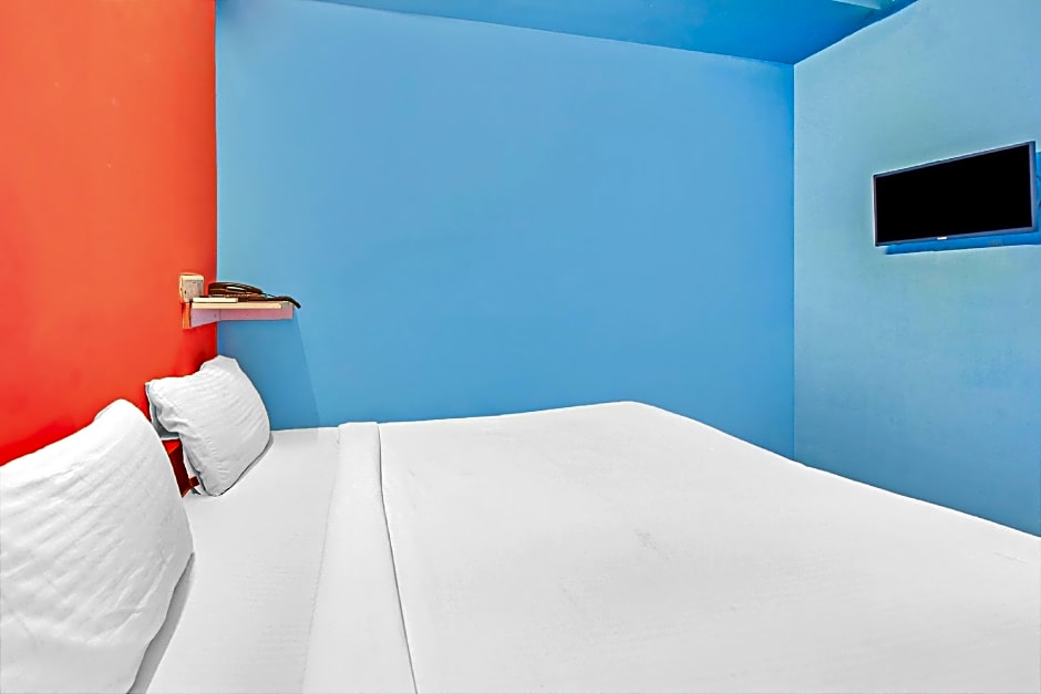 Hotel O Sri Sai Guru Comforts