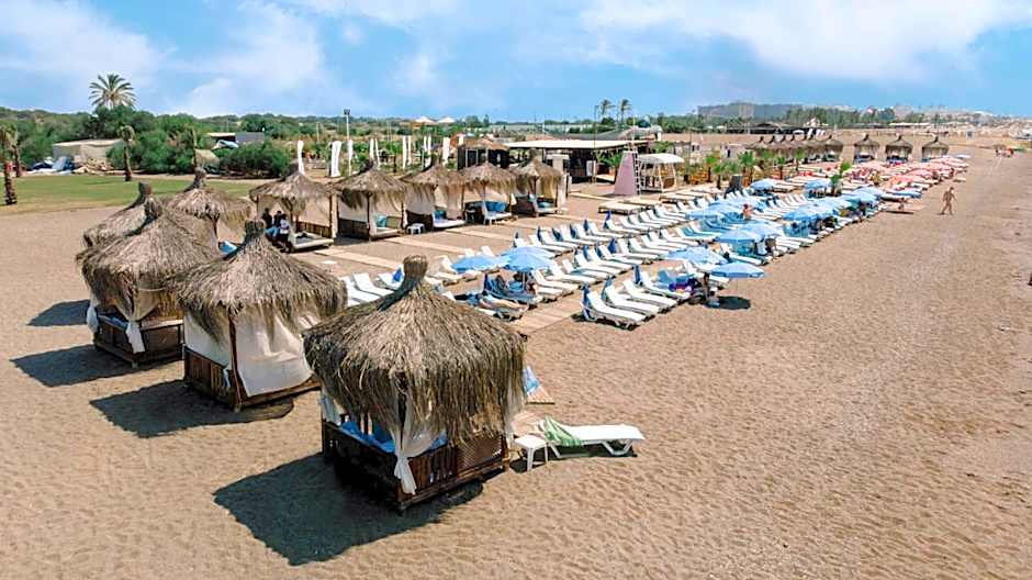 Laren Sea Side Hotel Spa