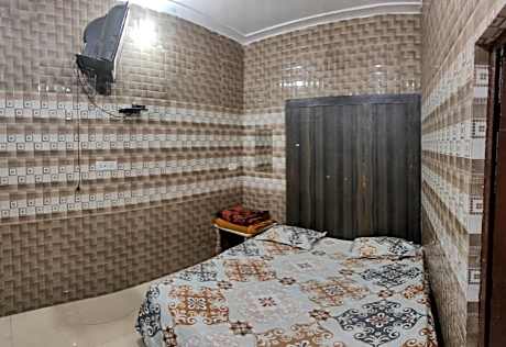 Pandit Niwas by MTMC 