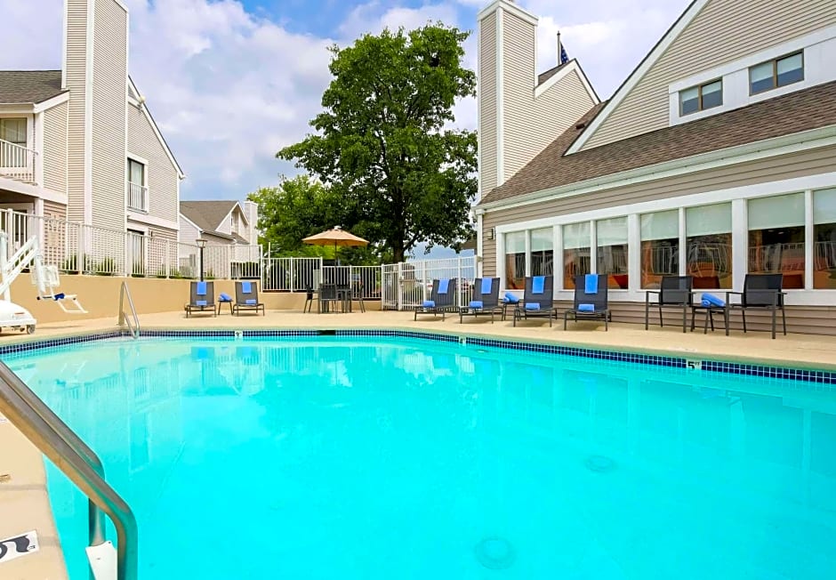 Sonesta ES Suites Cincinnati - Sharonville West