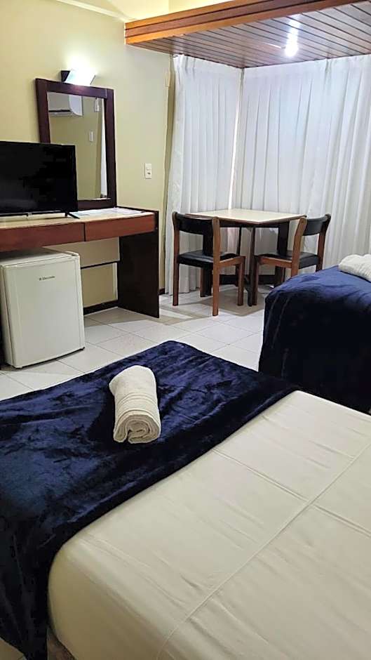 Quarto em Hotel no Bairro de Tambaú, em uma localização bem central Apto 216