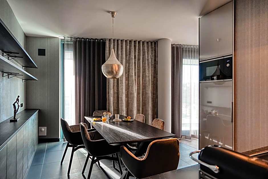 CLOUD No7 APARTMENTS - The Original