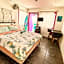 ITH Beach Bungalow Surf Hostel San Diego Adults Only