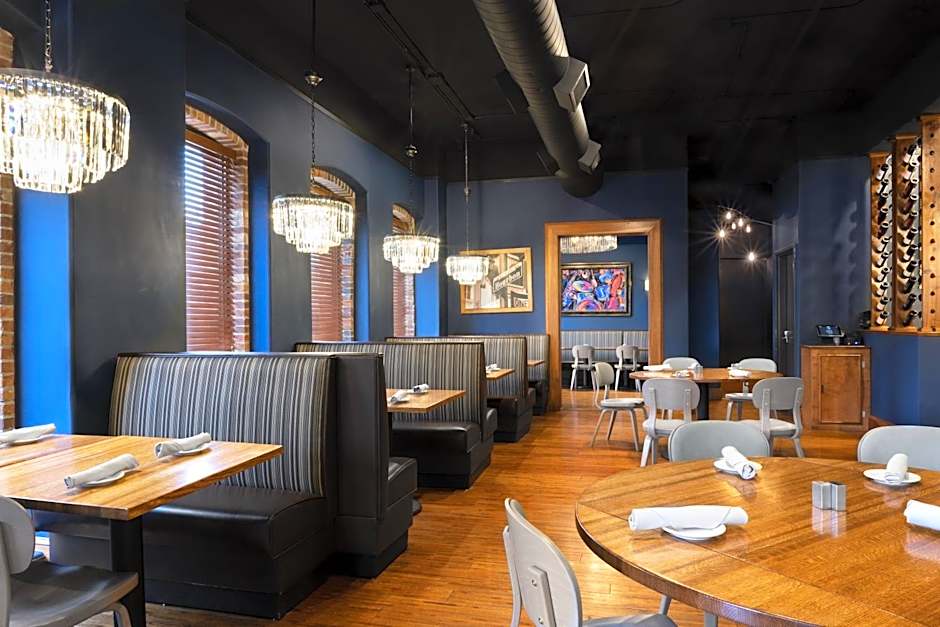 voco The Tiger Hotel, Columbia, MO By IHG