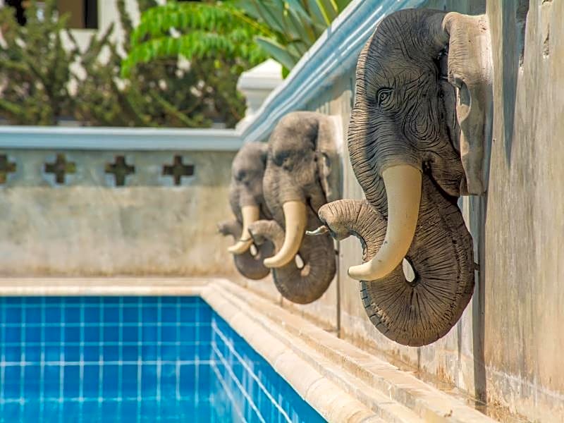 Phoomthai Garden Hotel