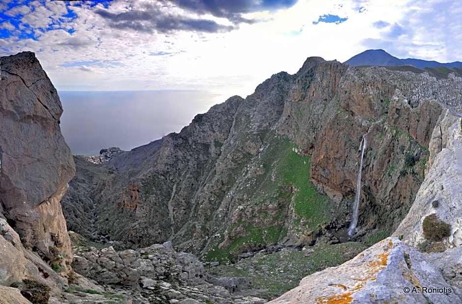 Pyrgi Cretan Living & Spa