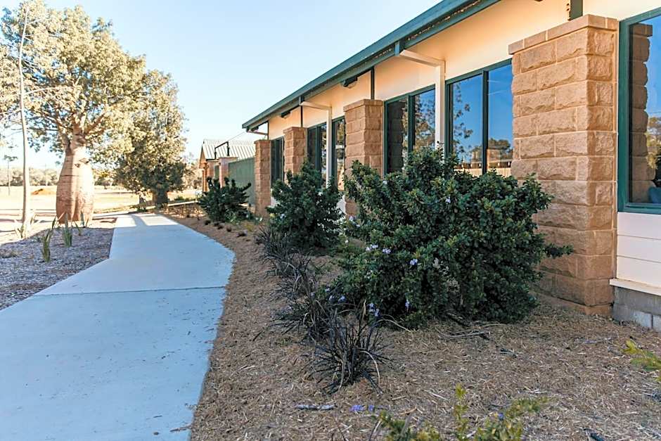 Oasis Motor Inn Blackall