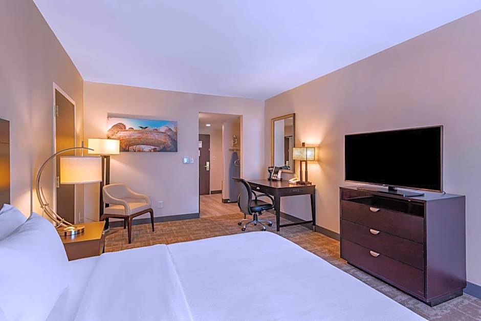 Best Western Plus Dalton Inn